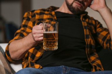 Лечение пивного алкоголизма в Уварово